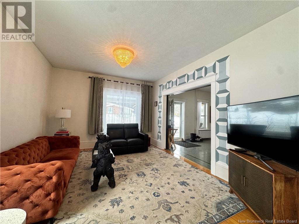 556 St-Francois Street, Edmundston, New Brunswick  E3V 1G8 - Photo 14 - NB113486