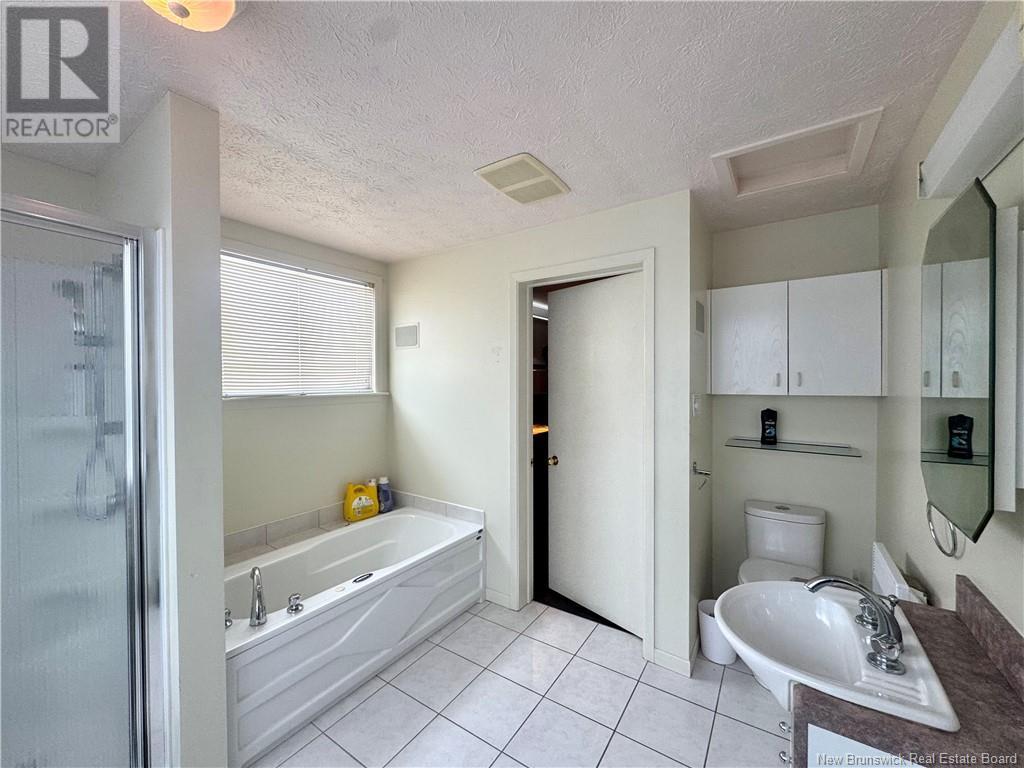 Property at 556 St-Francois Street image 4