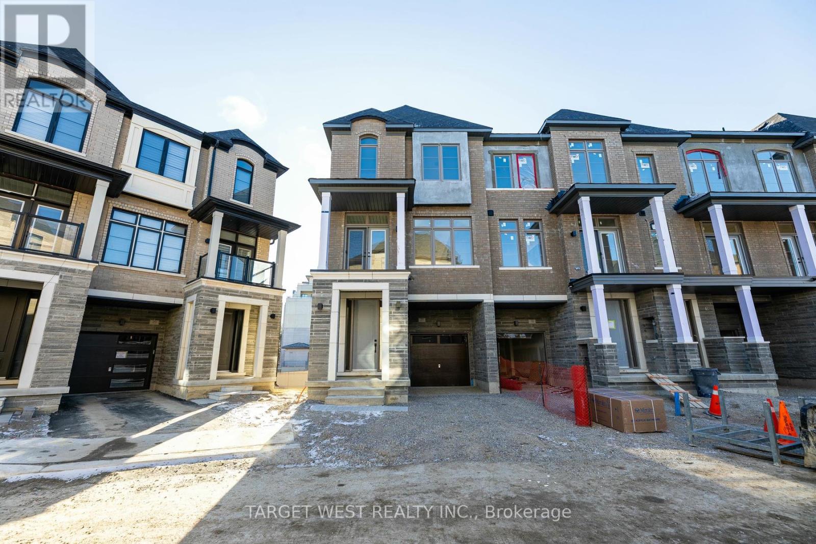 Property at 23 ARCHAMBAULT WAY image 1