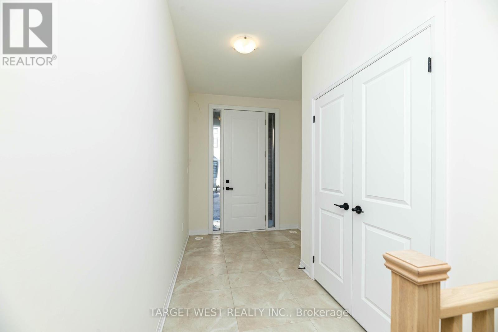 Property at 23 ARCHAMBAULT WAY image 4