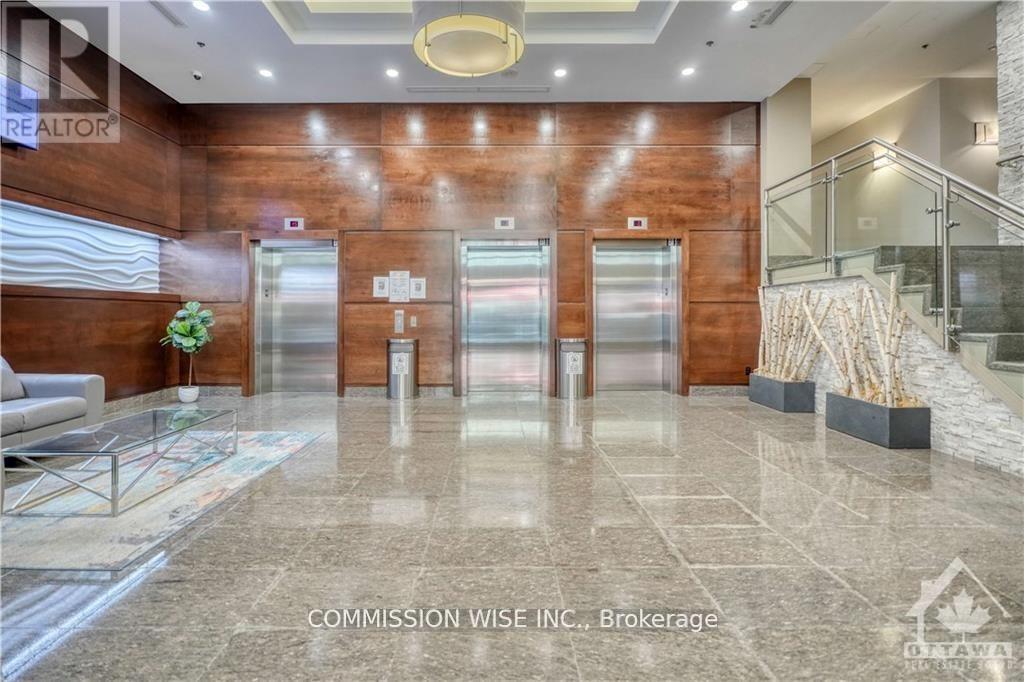 Property at 915 - 238 BESSERER STREET image 2