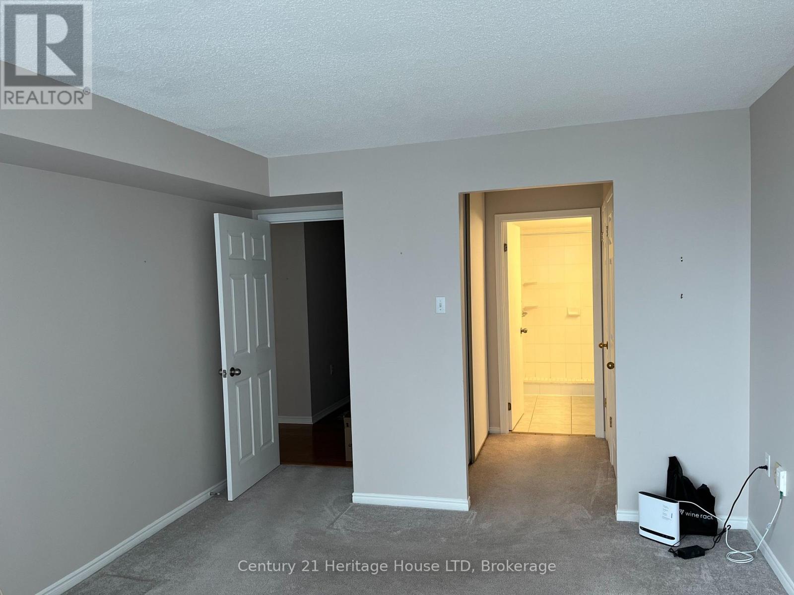 Property at 407 - 5100 DORCHESTER ROAD image 4