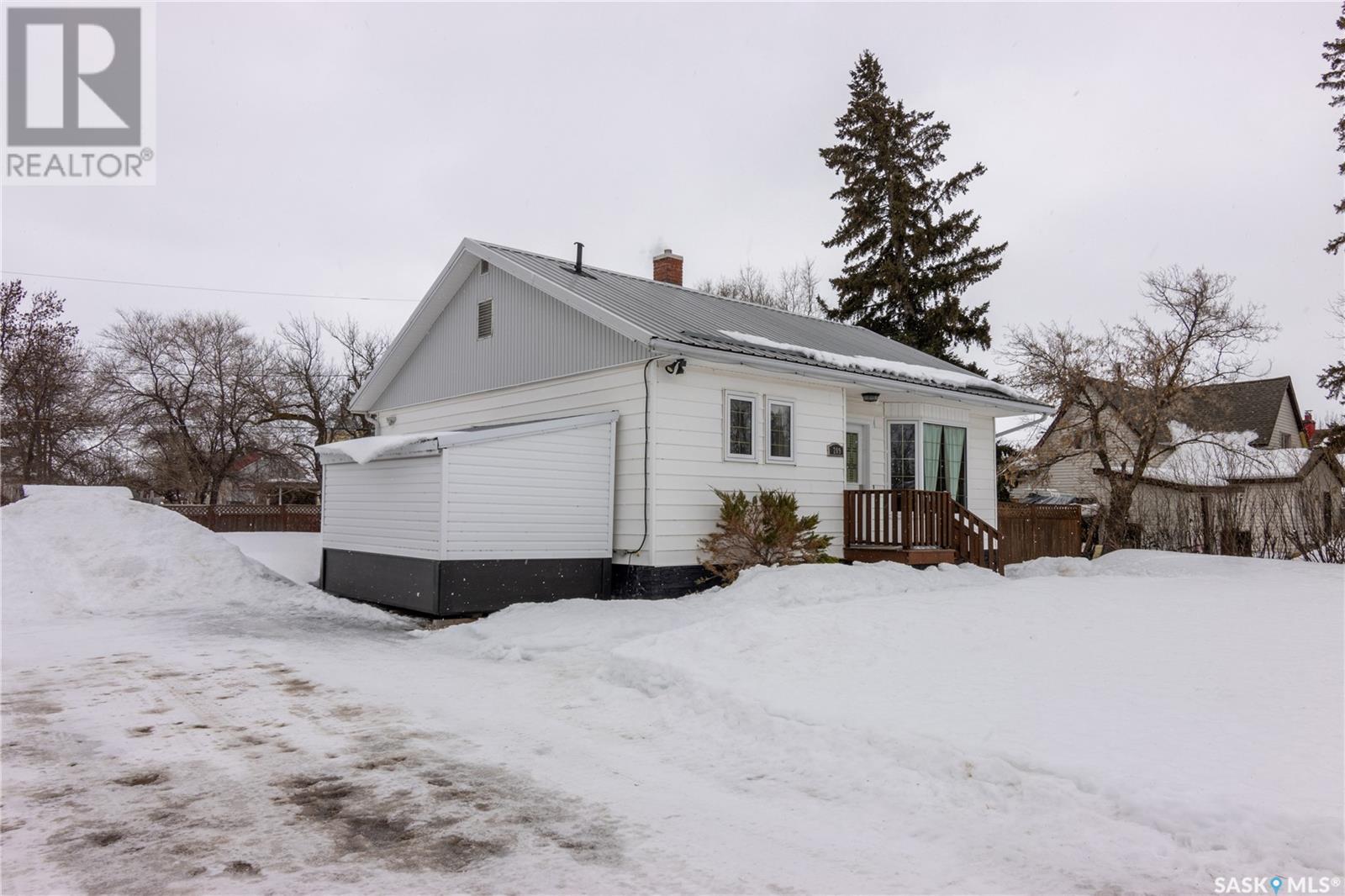 Property at 209 Pelly STREET image 4