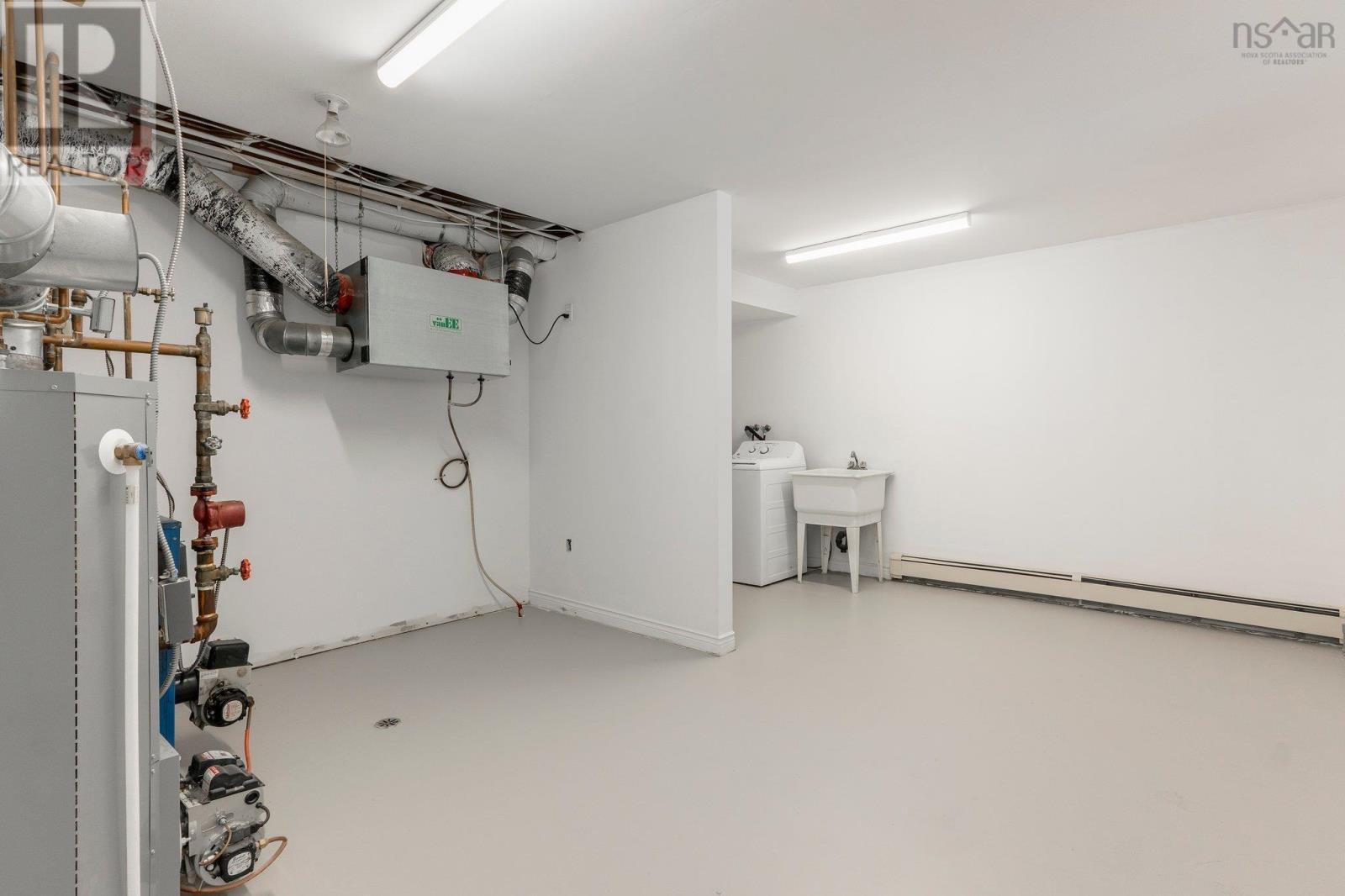 60 Andover Street, Dartmouth, Nova Scotia  B2X 2L9 - Photo 35 - 202504235