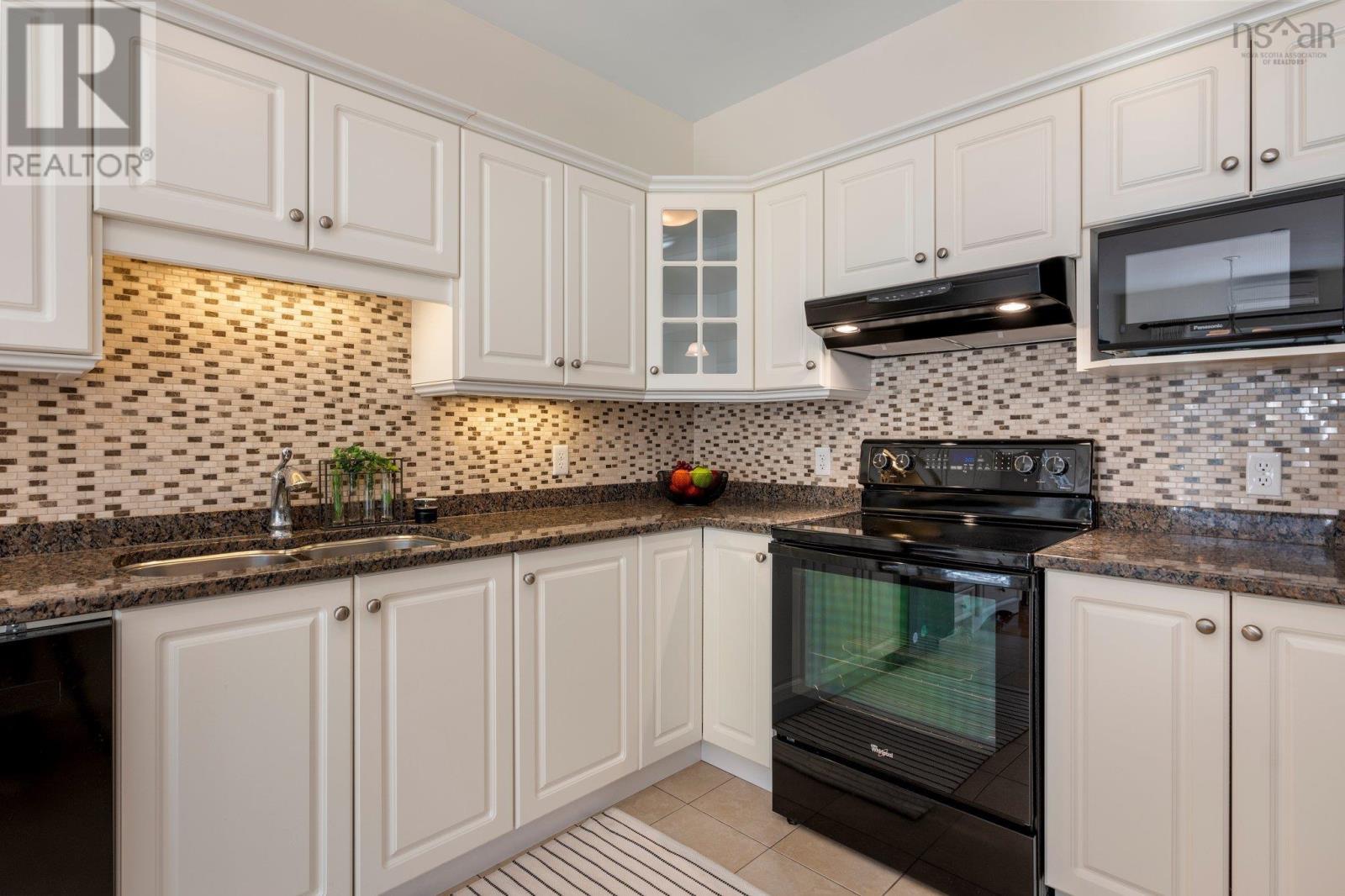 14 Kirkwood Court, Bedford, Nova Scotia  B4A 0A8 - Photo 12 - 202504243