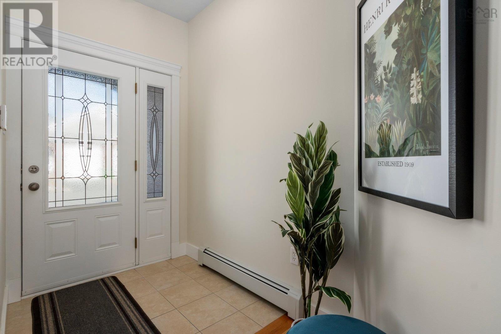 14 Kirkwood Court, Bedford, Nova Scotia  B4A 0A8 - Photo 4 - 202504243