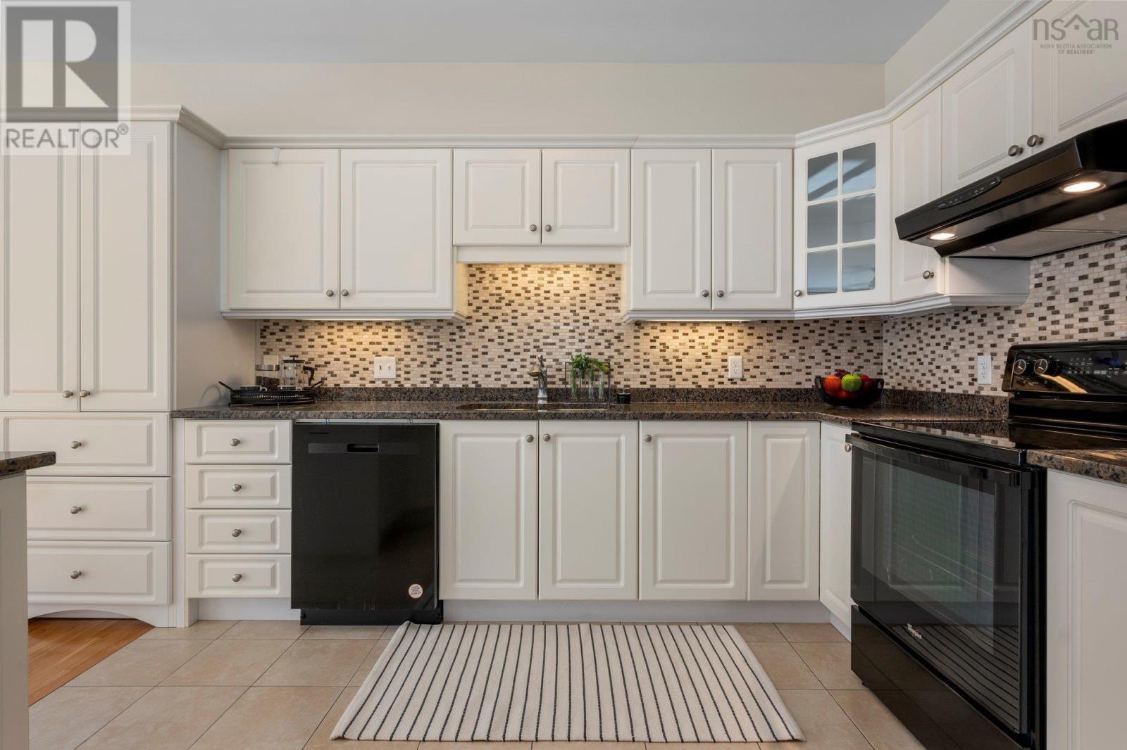 14 Kirkwood Court, Bedford, Nova Scotia  B4A 0A8 - Photo 8 - 202504243