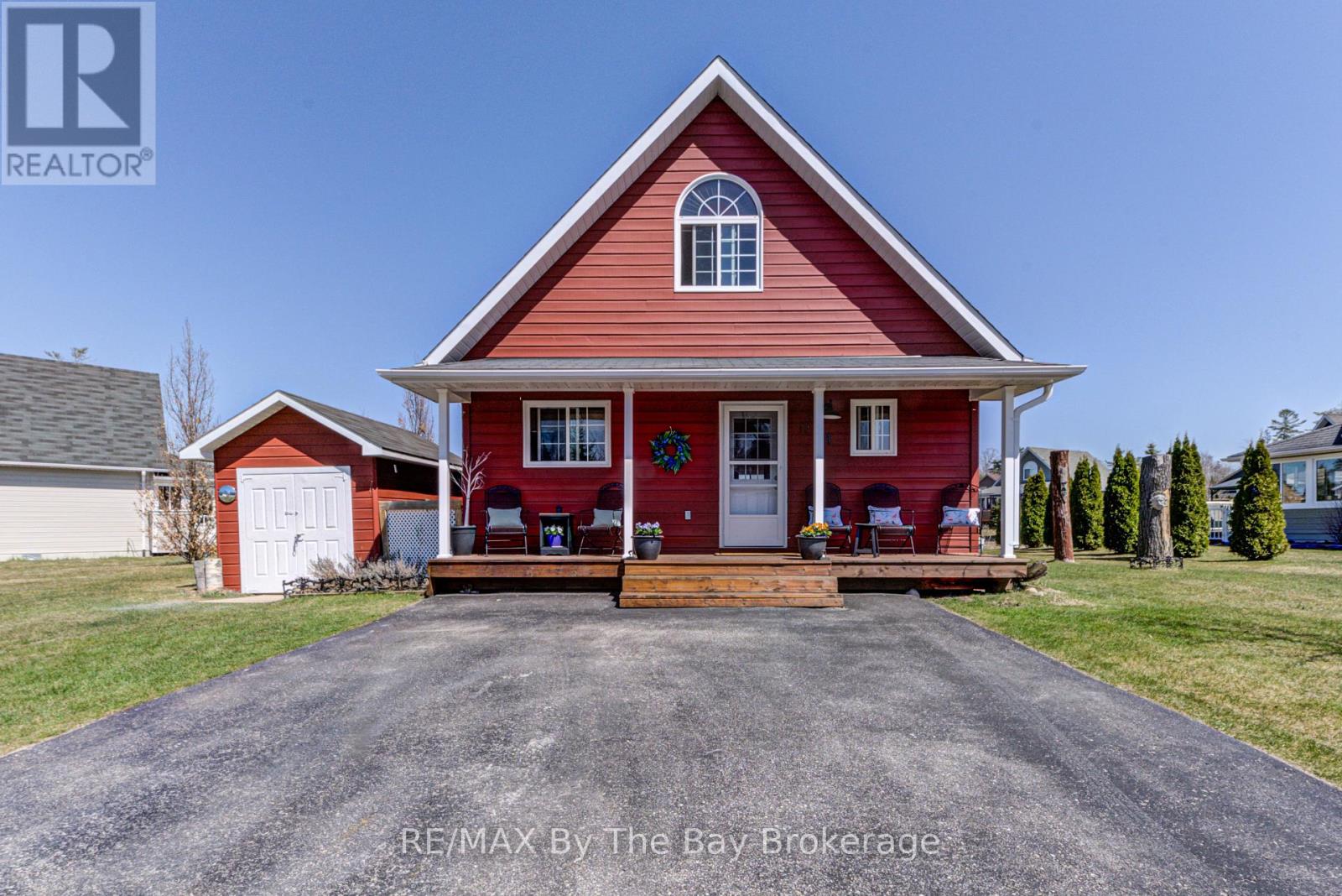 11 Temagami Trail, Wasaga Beach, Ontario  L9Z 1X7 - Photo 2 - S12003650