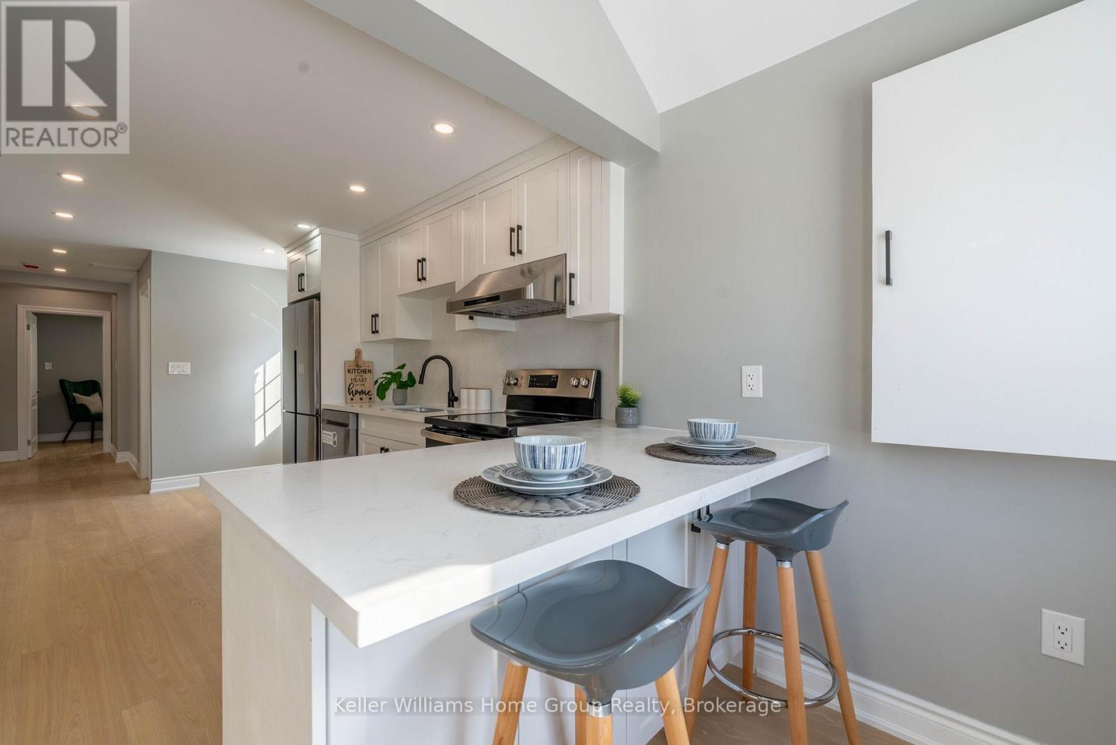 201 Fennell Avenue E, Hamilton, Ontario  L9A 1S5 - Photo 11 - X11986317