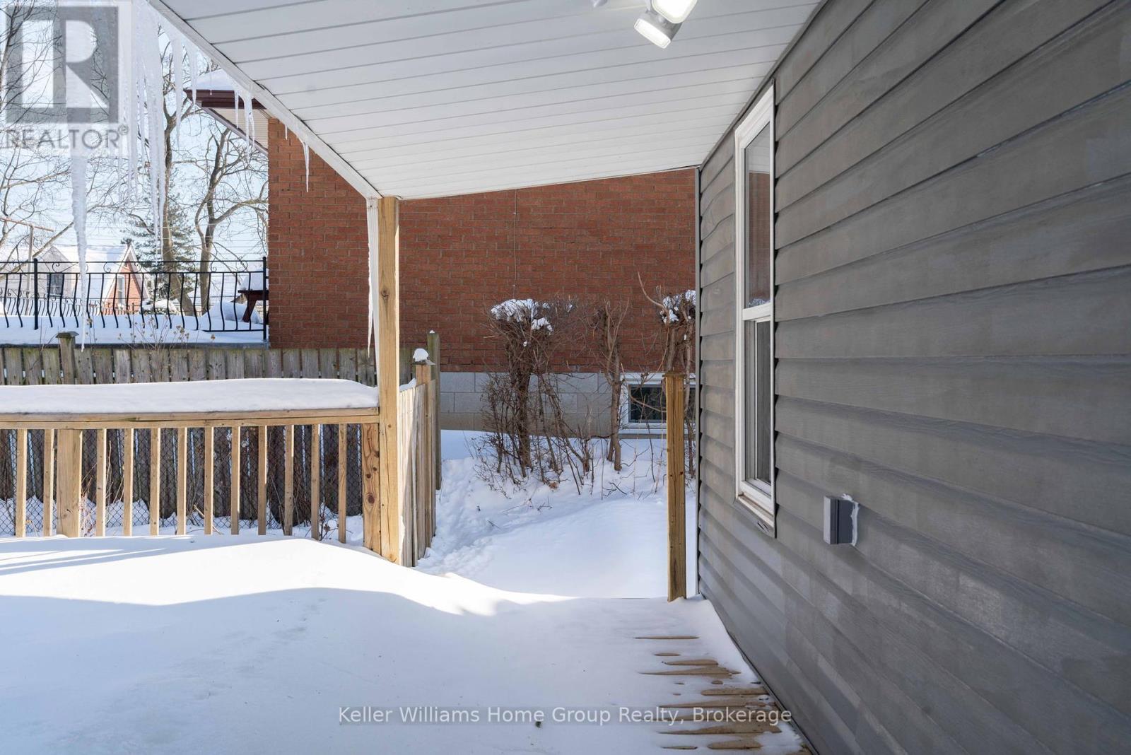 201 Fennell Avenue E, Hamilton, Ontario  L9A 1S5 - Photo 30 - X11986317