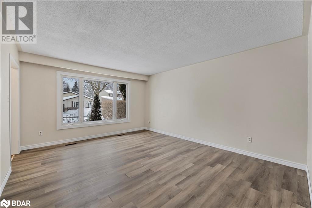 227 Tupper Boulevard, Alliston, Ontario  L9R 1B5 - Photo 6 - 40702047