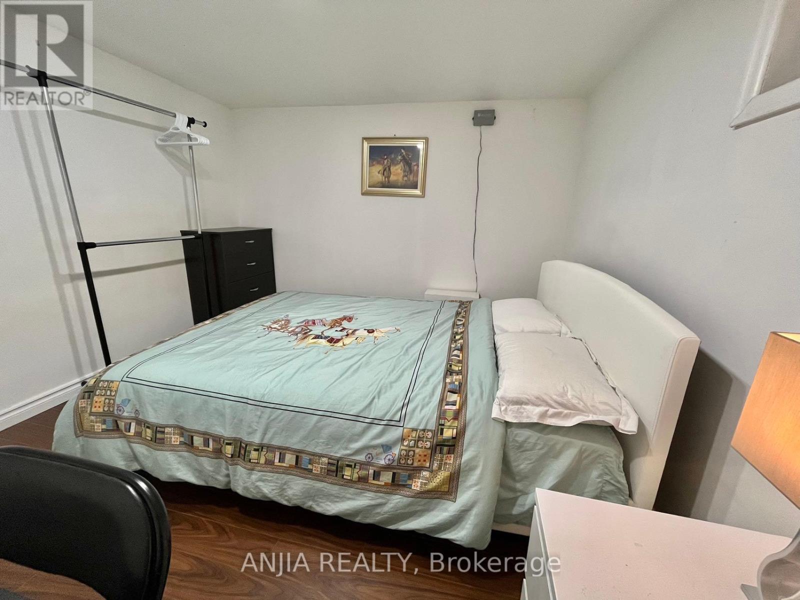 298 Empress Basement Avenue, Toronto, Ontario  M2N 3V4 - Photo 1 - C12003658