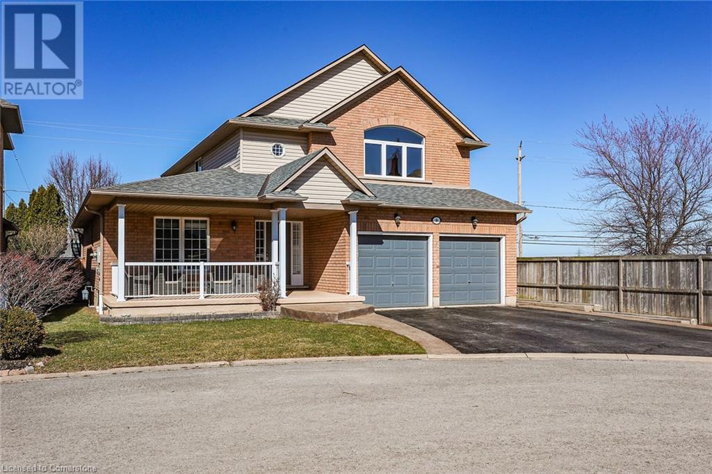 9 Vidal Court, Grimsby, Ontario  L3M 5R8 - Photo 2 - 40704024