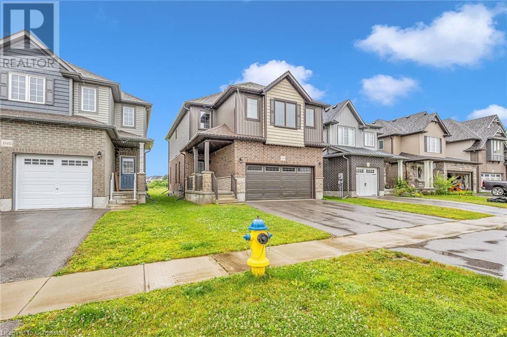1318 CAEN Avenue, Woodstock, Ontario