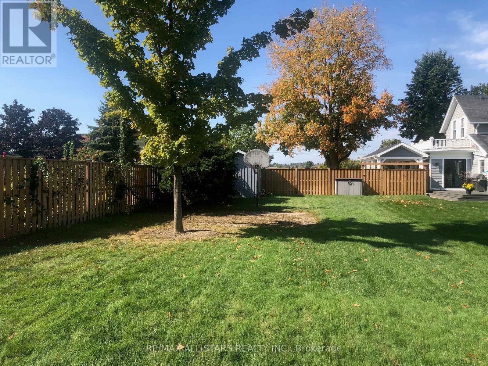 17 First Avenue, Uxbridge, Ontario  L9P 1M4 - Photo 2 - N11910867