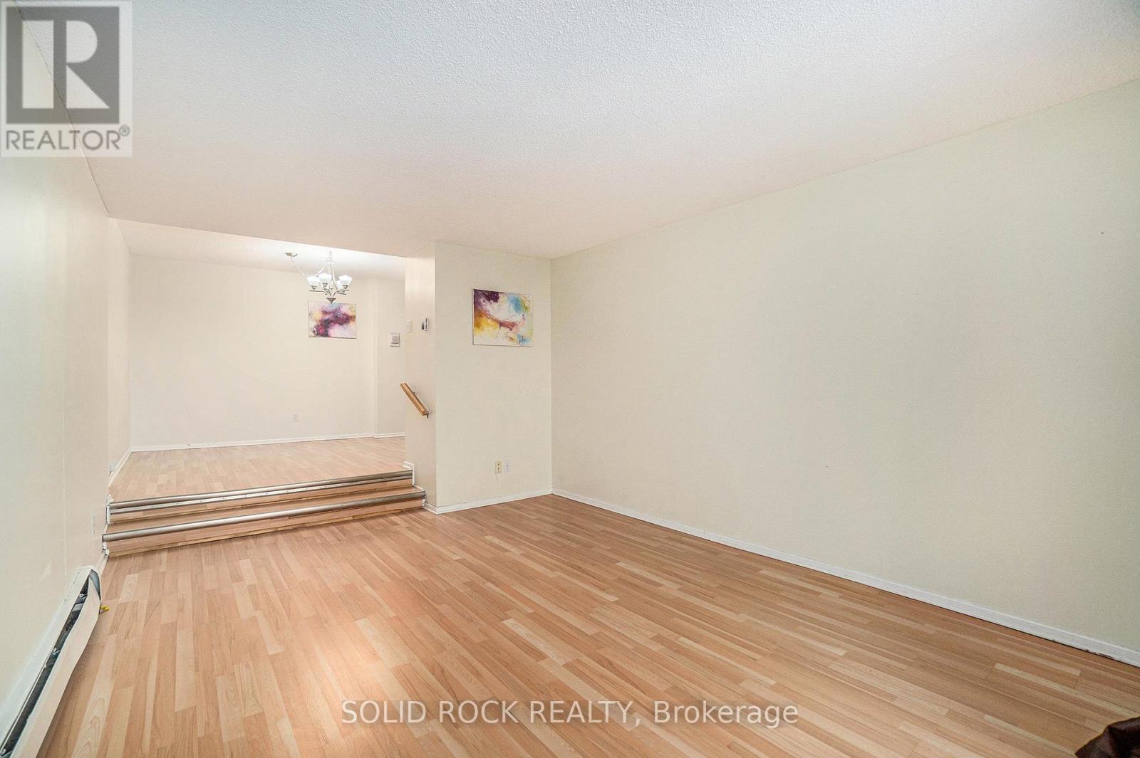 1201 - 415 Greenview Avenue, Ottawa, Ontario  K2B 8G5 - Photo 11 - X12002961