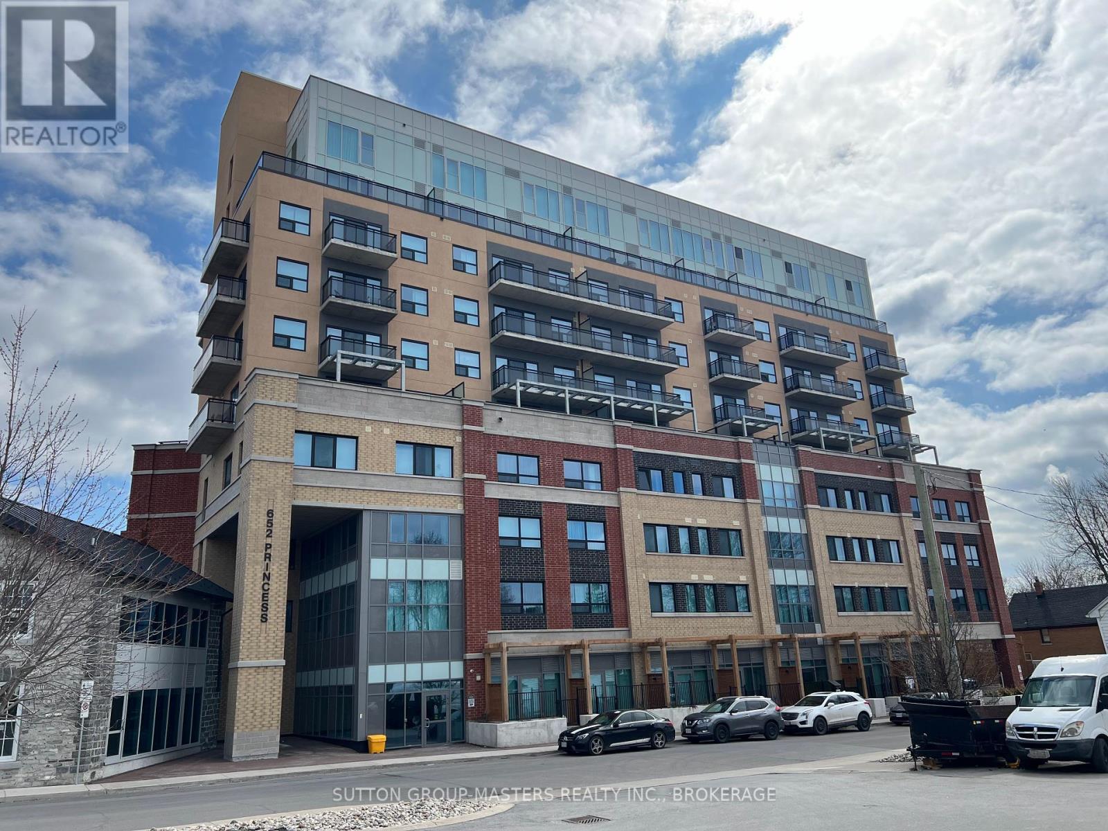 830 - 652 PRINCESS STREET, kingston (central city east), Ontario