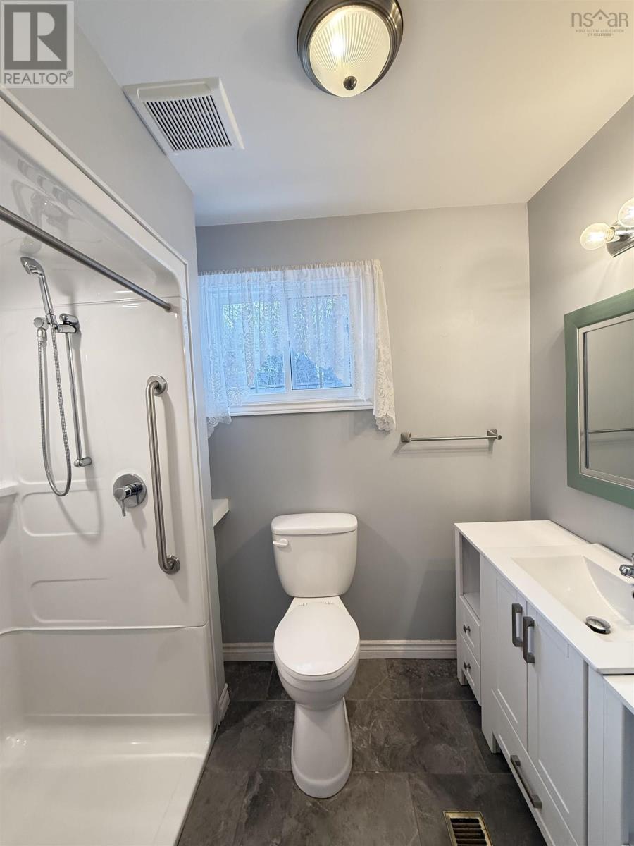 685 Greenville Road, Greenville Station, Nova Scotia  B0M 1Z0 - Photo 14 - 202504256