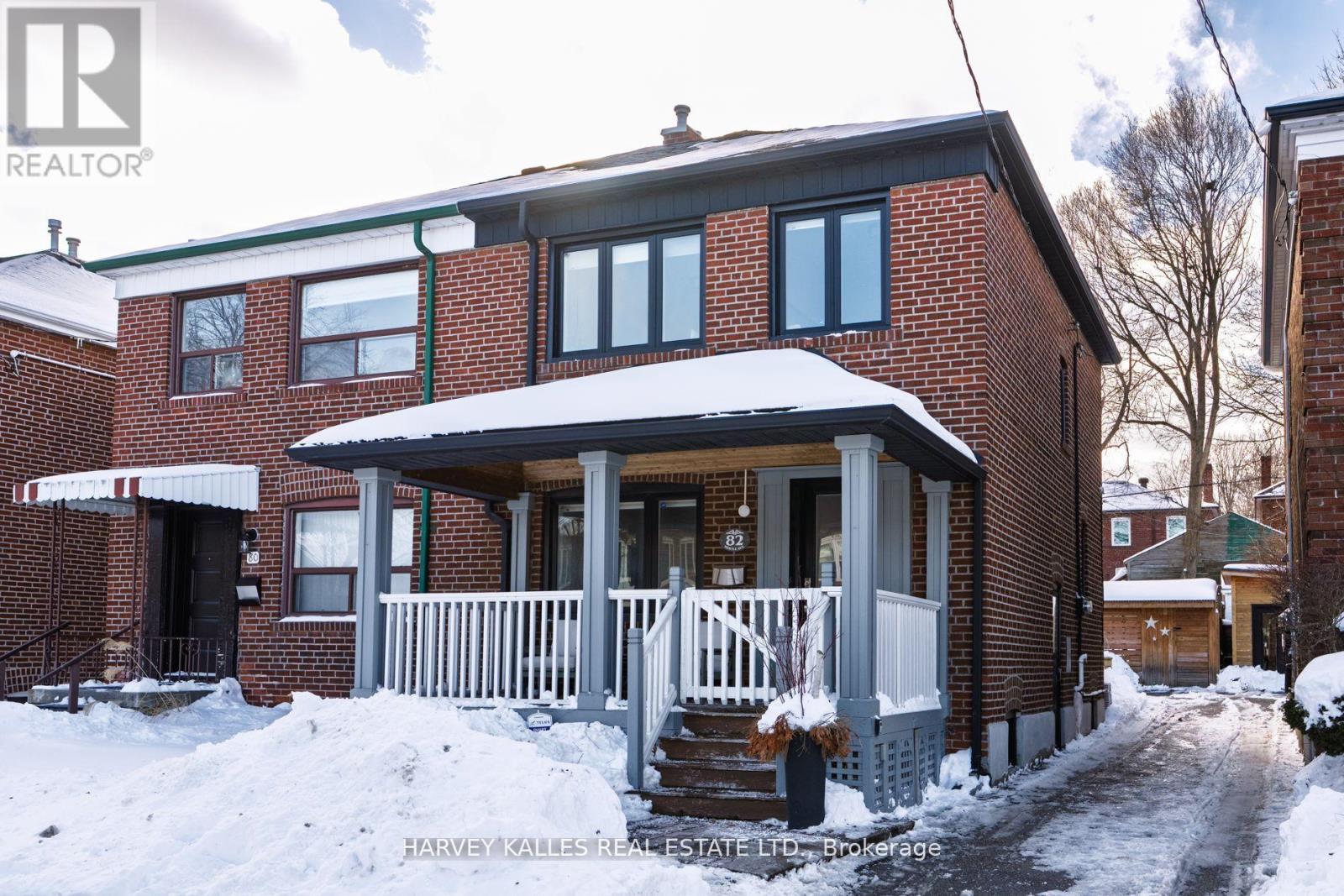 82 HERTLE AVENUE, Toronto, Ontario