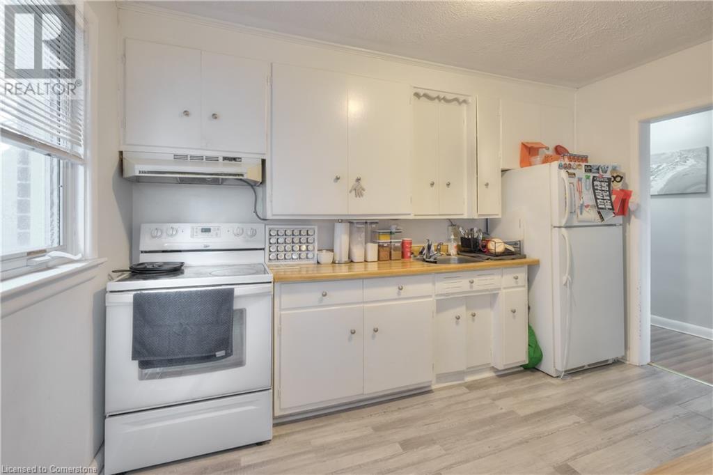 524 Krug Street, Kitchener, Ontario  N2B 1L6 - Photo 23 - 40703657
