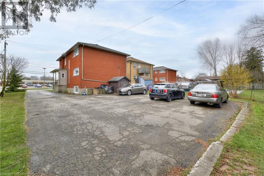 524 Krug Street, Kitchener, Ontario  N2B 1L6 - Photo 37 - 40703657