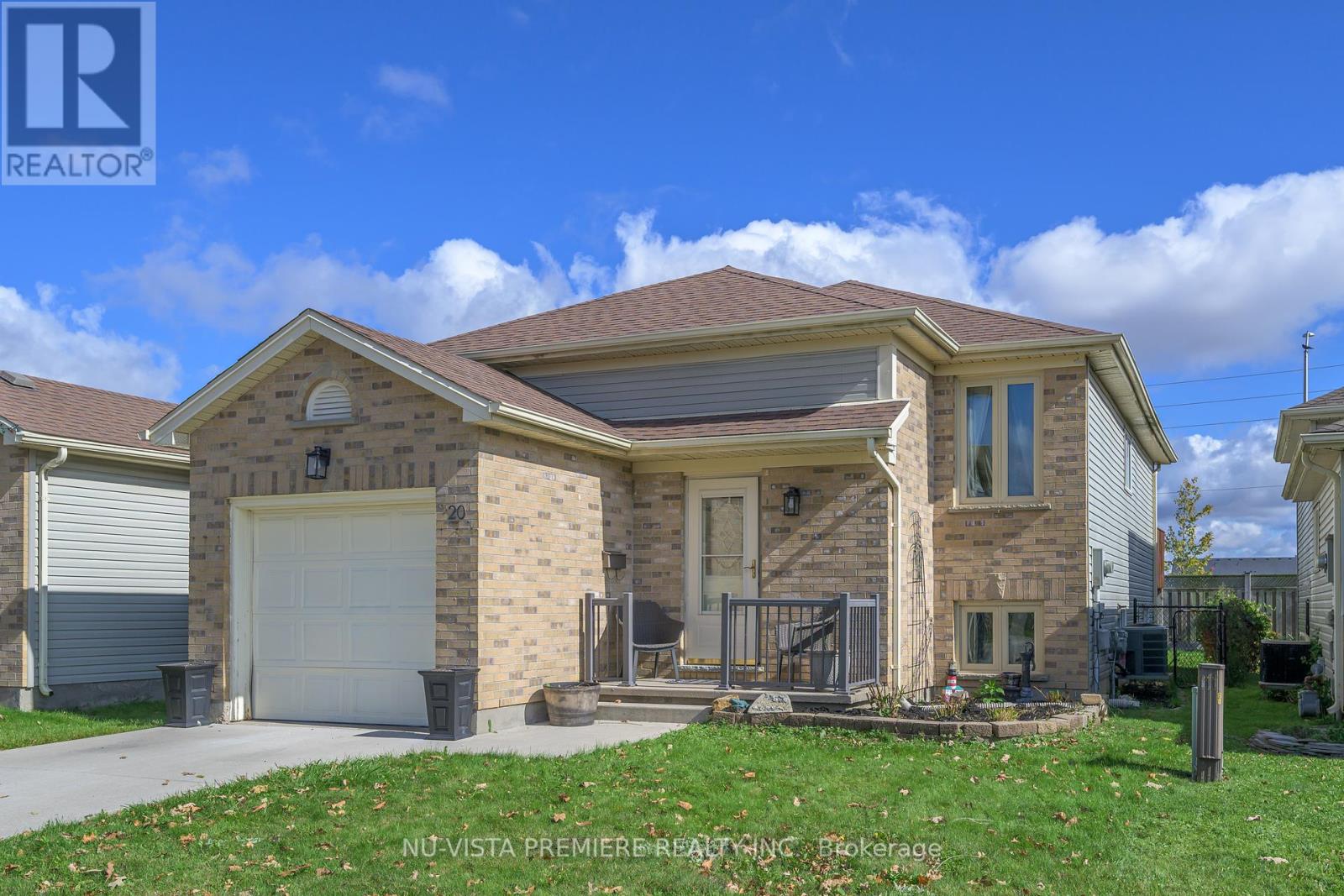 20 - 325 Lighthouse Road