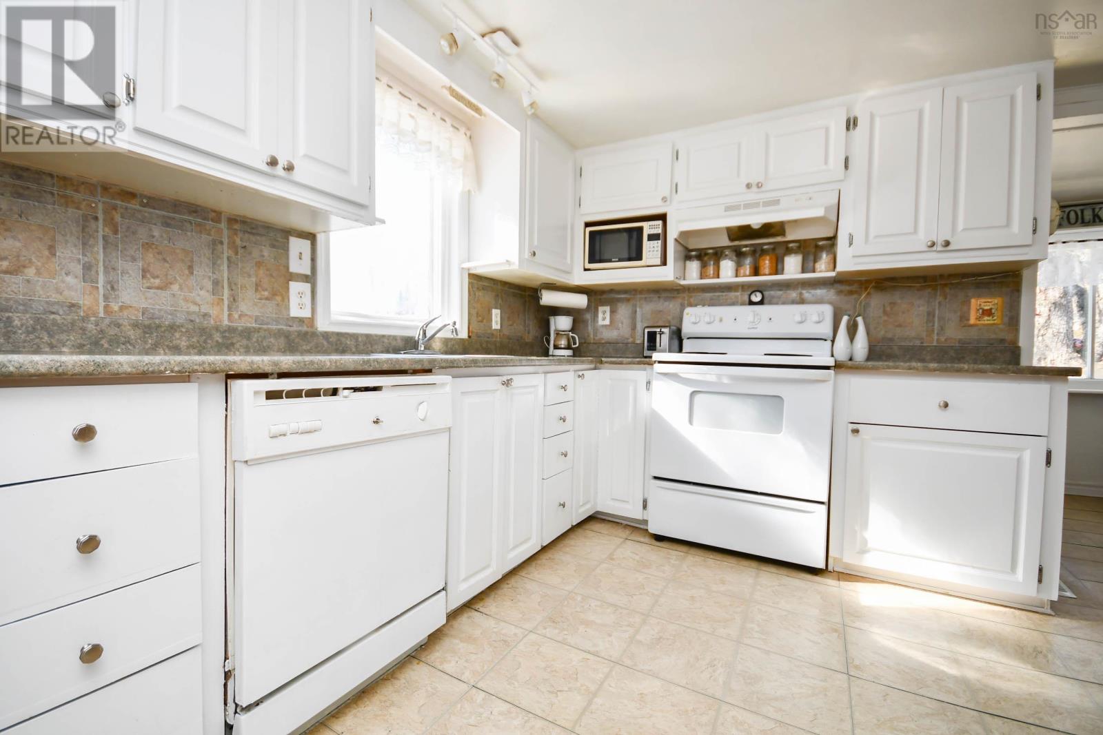 1210 Mill Road, Mill Road, Nova Scotia  B0J 2M0 - Photo 6 - 202504241