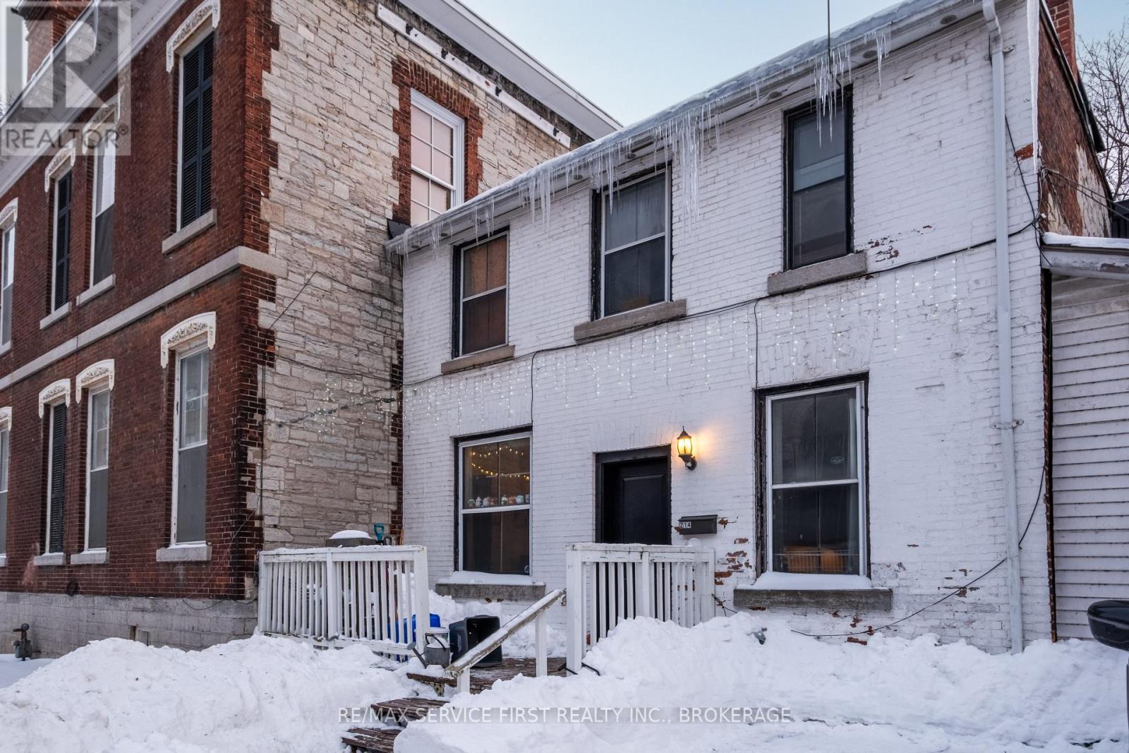 Property at 94 SYDENHAM STREET image 3