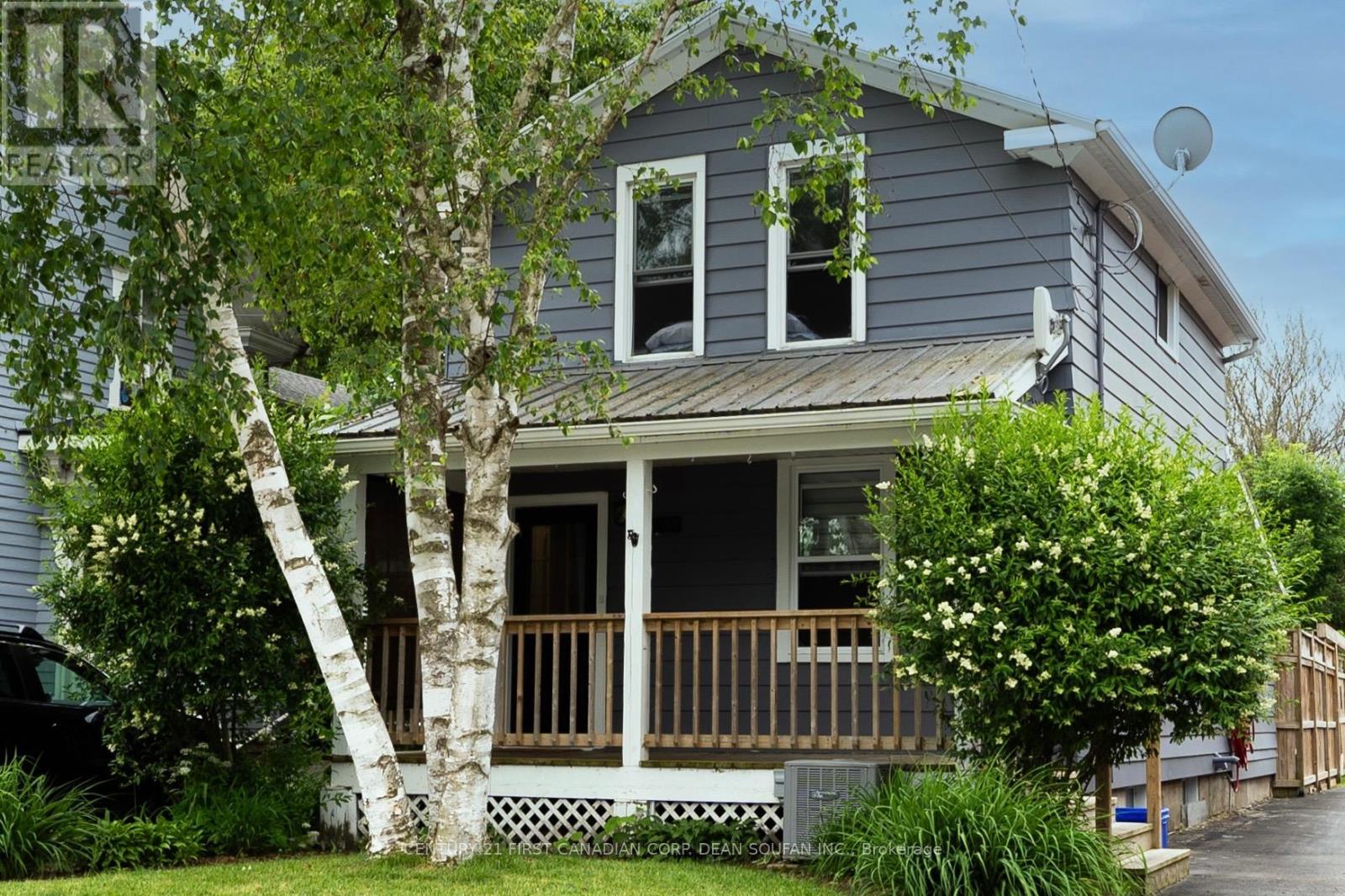 326 Smith Street, Central Elgin, Ontario  N5L 1C6 - Photo 2 - X12003931