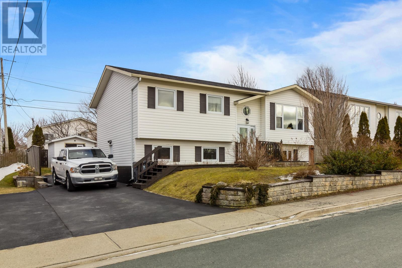 35 Jill Drive Conception Bay South Newfoundland & Labrador Canada A1X7H4, for Sale, residential, Haris Barki, Keller Williams Platinum Realty
