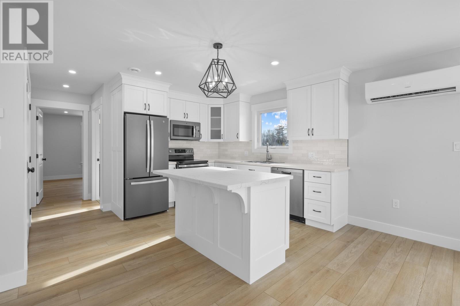 Property at 6/8 Sydney Way image 2