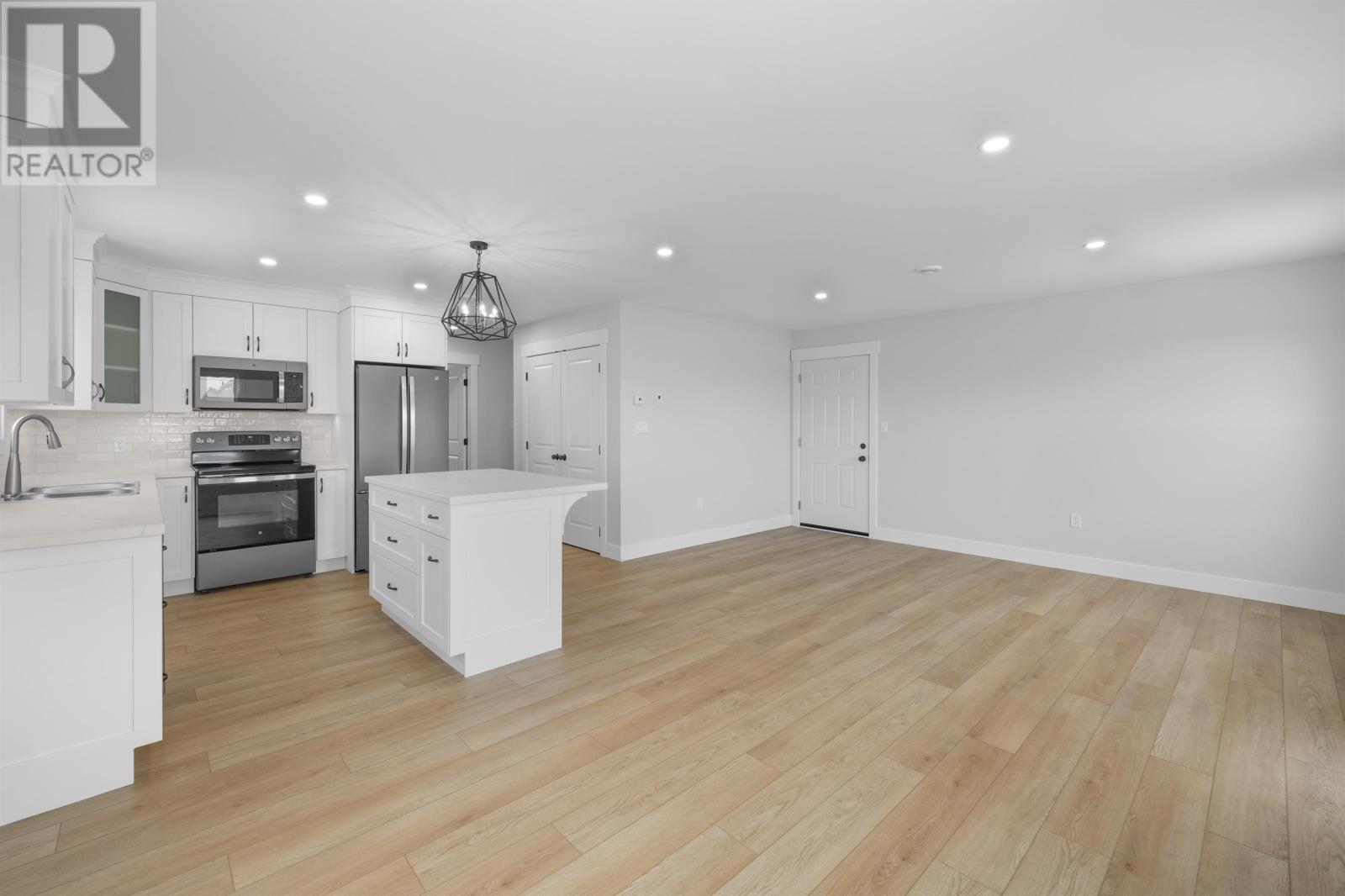 6/8 Sydney Way, Mermaid, Prince Edward Island  C1B 4M4 - Photo 34 - 202504260