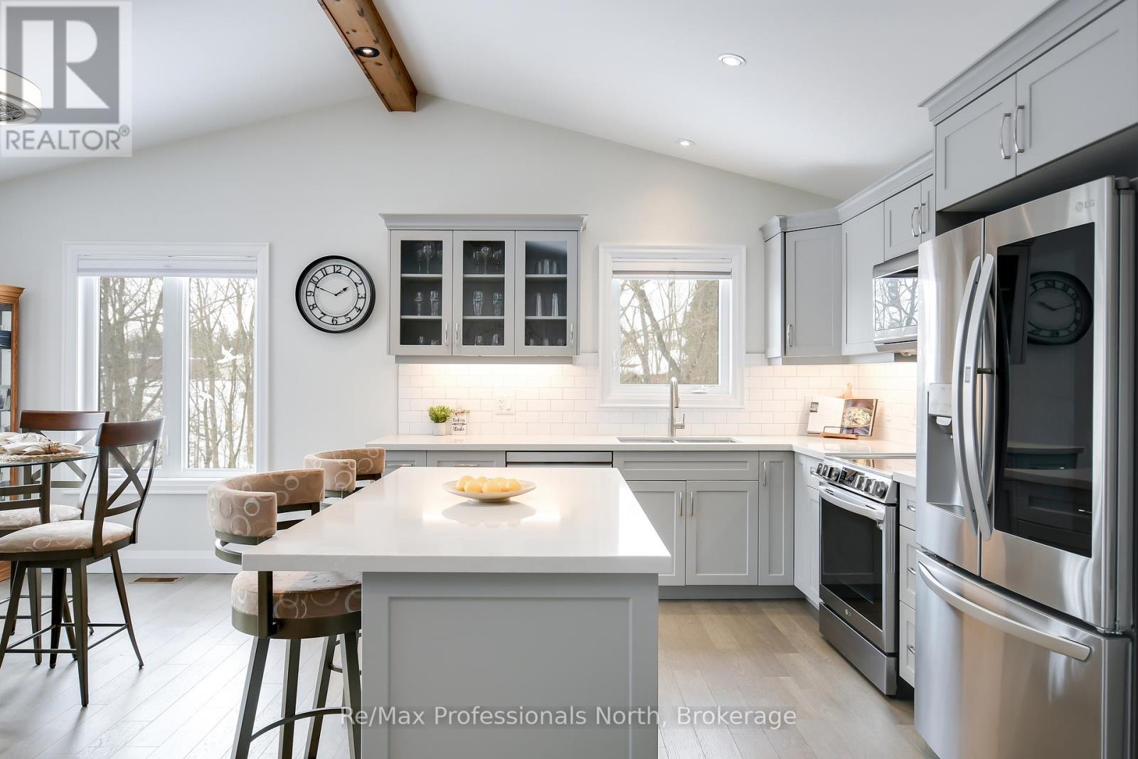 90 Ann Street, Bracebridge, Ontario  P1L 1M1 - Photo 10 - X12003802