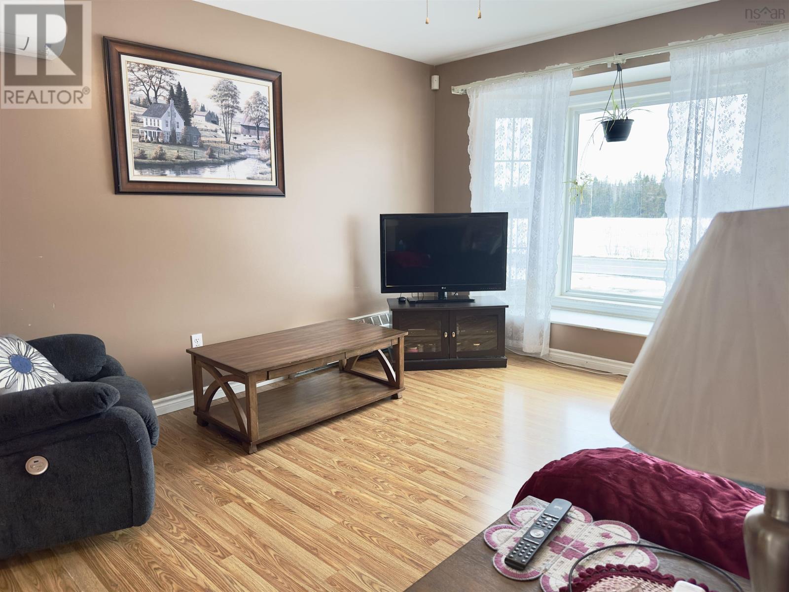 224 East Montrose Road, Bass River, Nova Scotia  B0M 1B0 - Photo 5 - 202504266