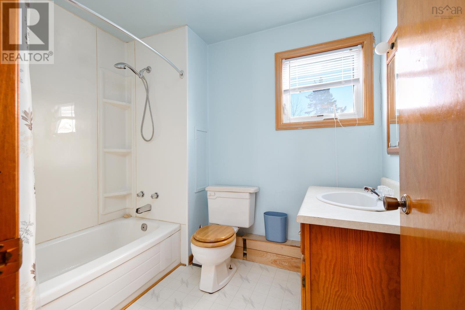 276 Columbia Street, Sydney, Nova Scotia  B1P 4J7 - Photo 25 - 202504269