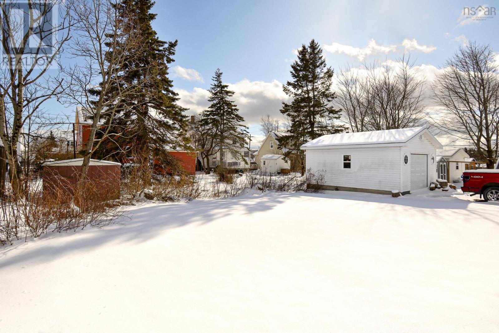 276 Columbia Street, Sydney, Nova Scotia  B1P 4J7 - Photo 44 - 202504269