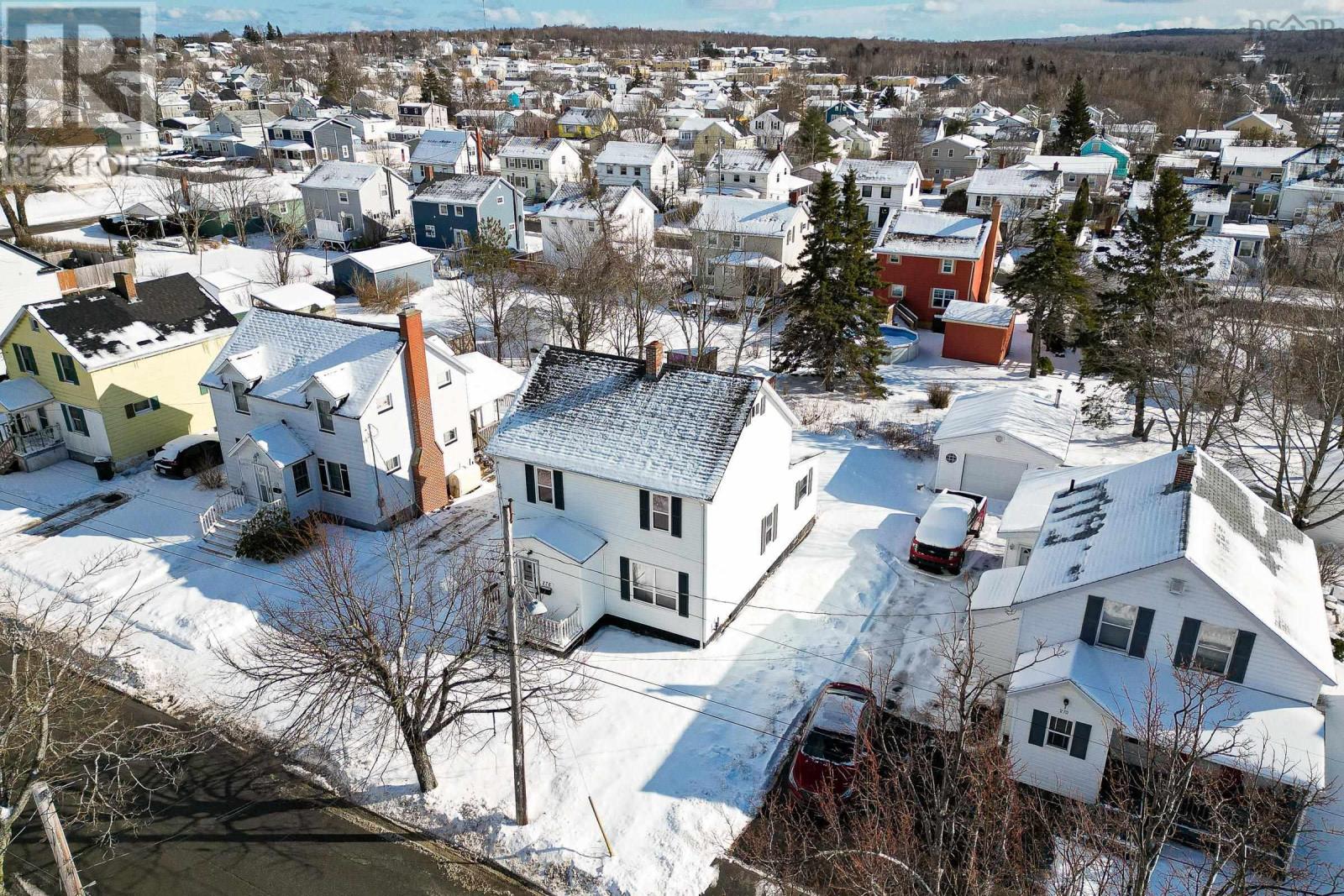 276 Columbia Street, Sydney, Nova Scotia  B1P 4J7 - Photo 47 - 202504269