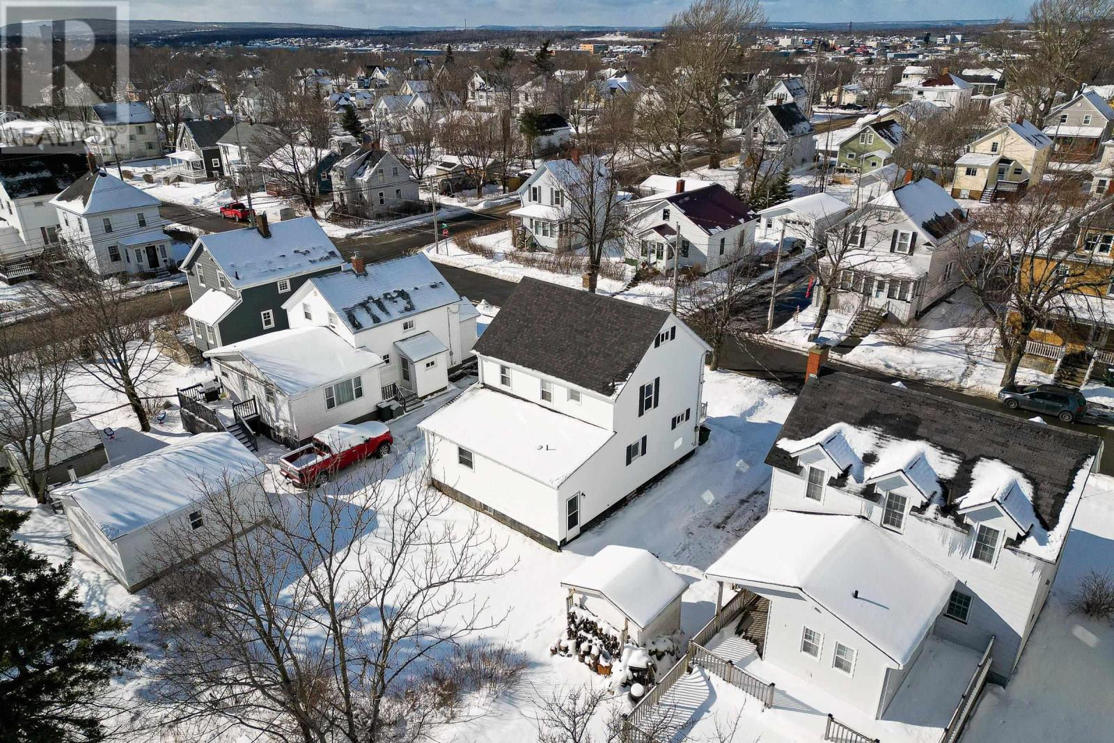 276 Columbia Street, Sydney, Nova Scotia  B1P 4J7 - Photo 49 - 202504269