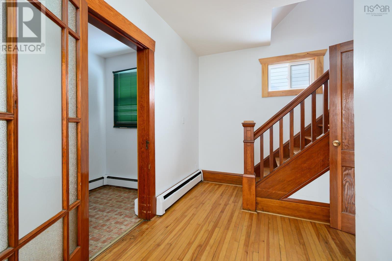 276 Columbia Street, Sydney, Nova Scotia  B1P 4J7 - Photo 5 - 202504269