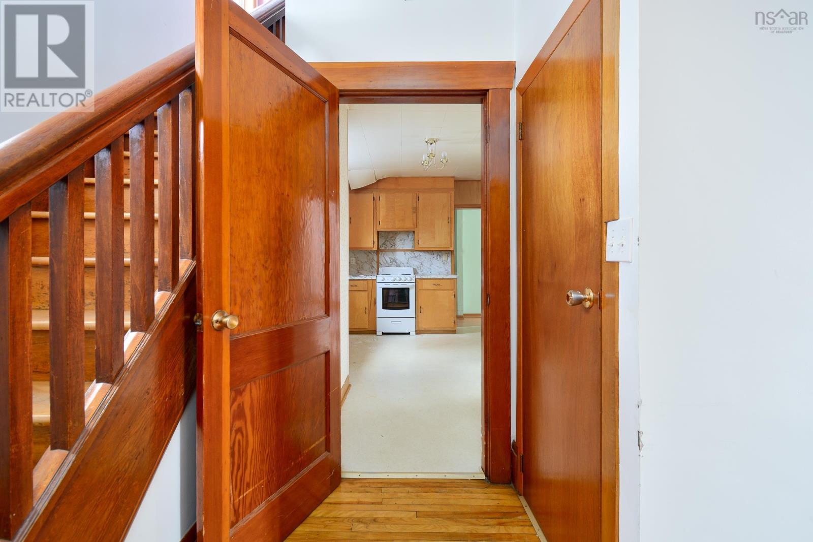 276 Columbia Street, Sydney, Nova Scotia  B1P 4J7 - Photo 6 - 202504269