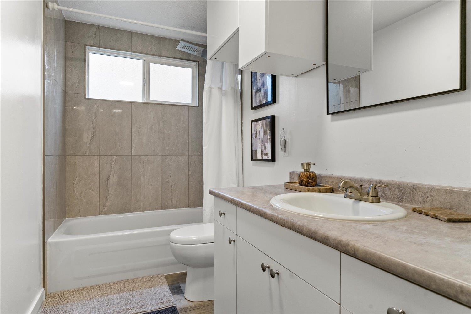 27080 27 Avenue, Langley, British Columbia  V4W 3E7 - Photo 32 - R2970401