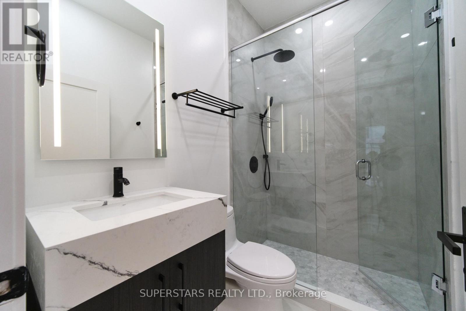 703 - 126 Simcoe Street, Toronto, Ontario  M5H 4E6 - Photo 11 - C12003852