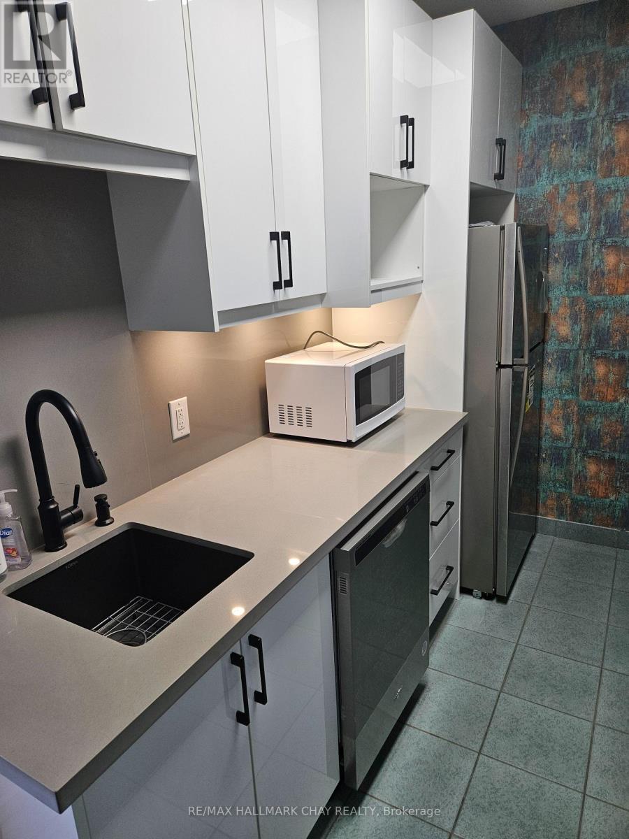 Unit 300 - 152 Bayfield Street, Barrie, Ontario  L4M 3B5 - Photo 10 - S12003905