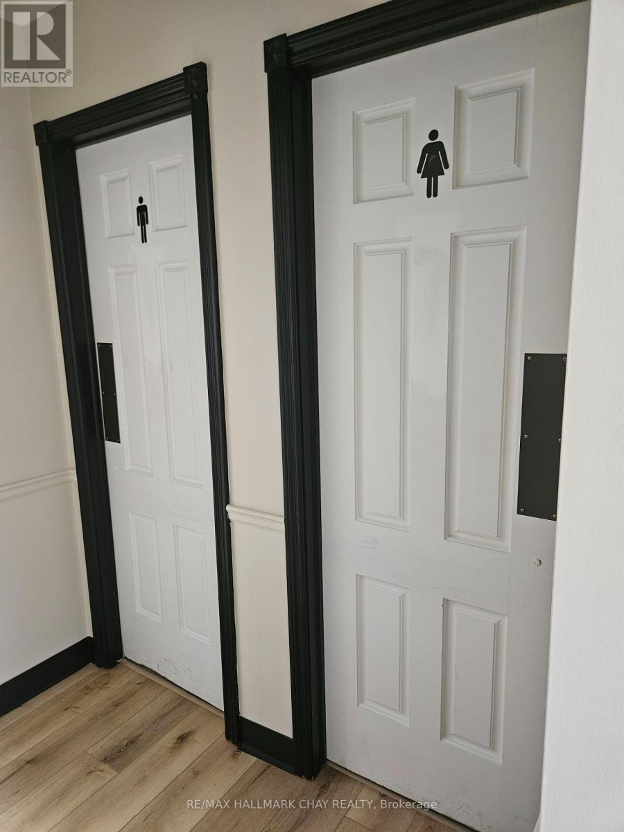 Unit 300 - 152 Bayfield Street, Barrie, Ontario  L4M 3B5 - Photo 15 - S12003905