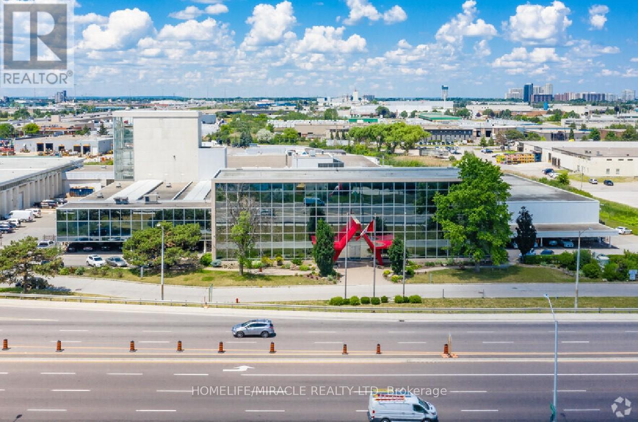 1000 STEELES AVENUE E, Brampton, Ontario