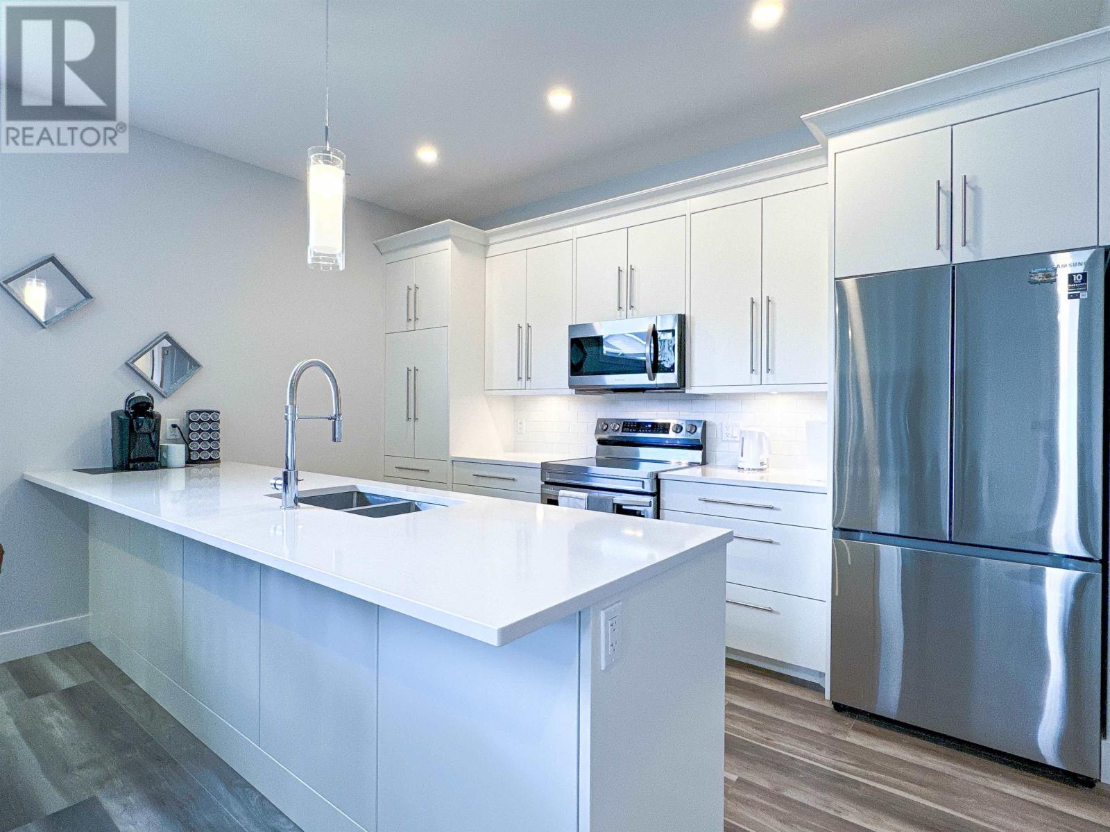 15 Captain James Crescent, Stratford, Prince Edward Island  C1B 2C4 - Photo 11 - 202504277