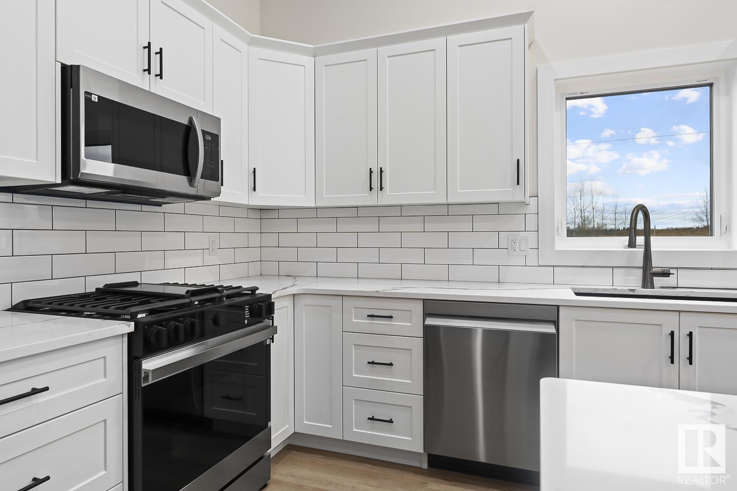 Property at 807 Schooner DR image 2