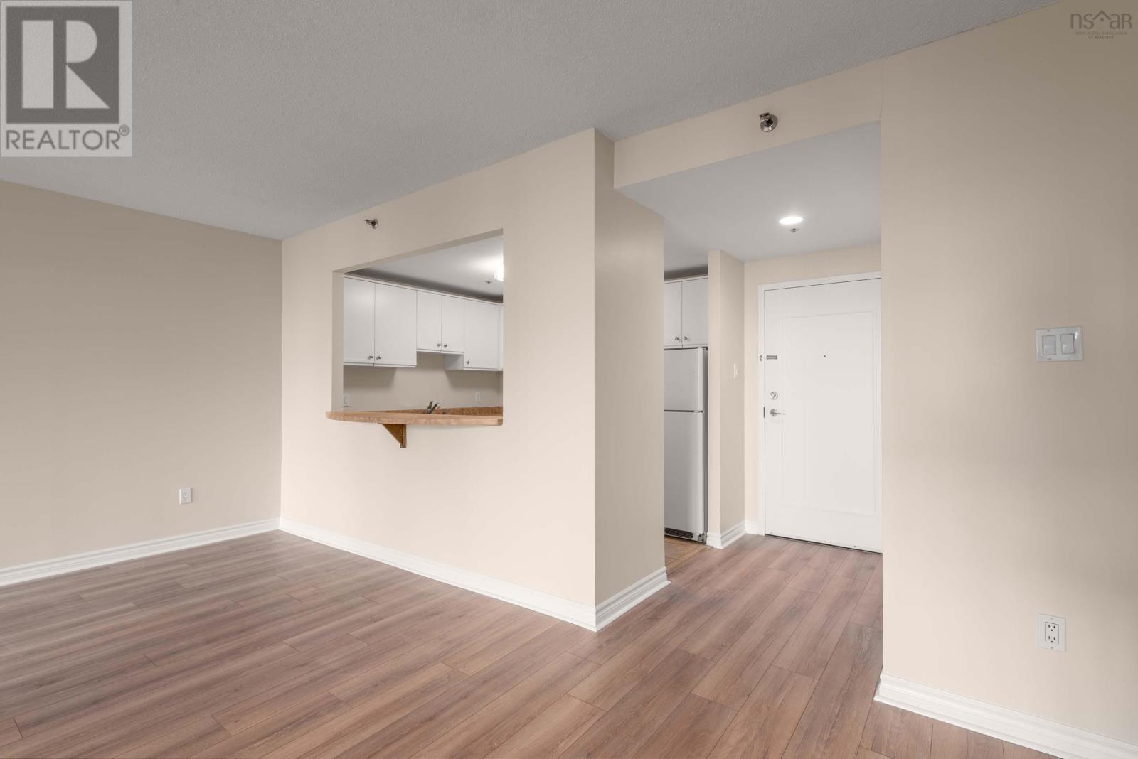 Property at 204 1326 lower water Street image 3