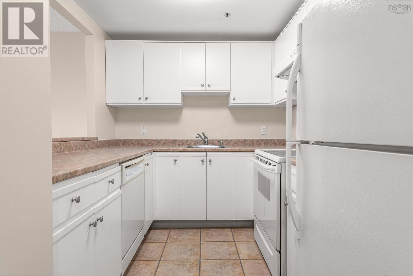 Property at 204 1326 lower water Street image 4