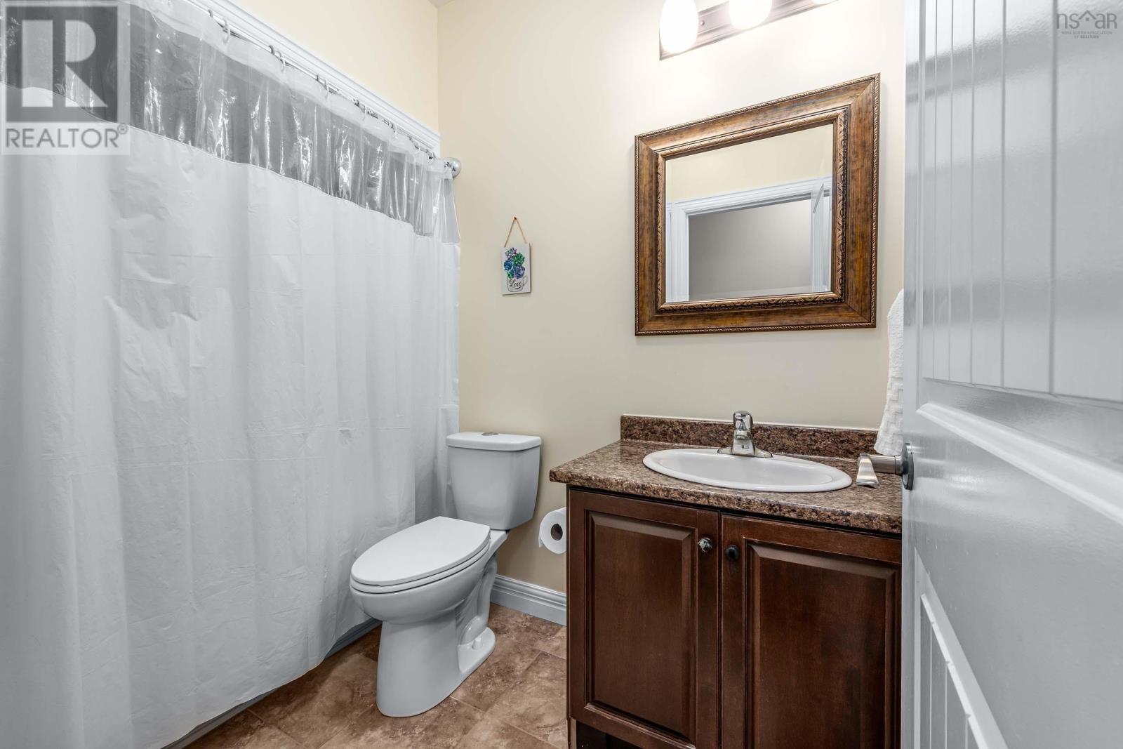 45 Lucy Court, Middle Sackville, Nova Scotia  B4E 0C8 - Photo 14 - 202504279